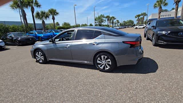 Thumbnail: 2024 Nissan Altima - 6