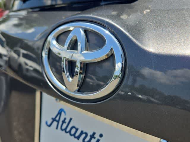 Thumbnail: 2014 Toyota RAV4 - 11