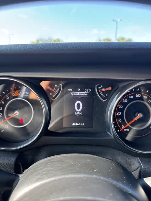Thumbnail: 2020 Jeep Wrangler - 14