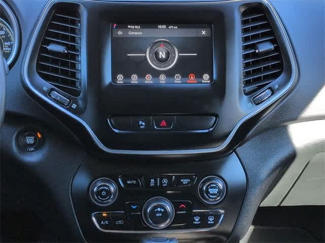 Thumbnail: 2019 Jeep Cherokee - 28