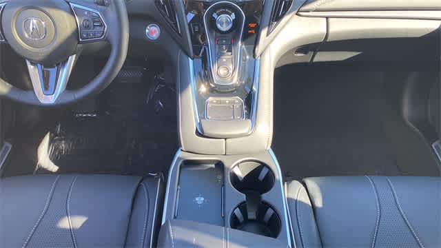 Thumbnail: 2025 Acura RDX - 18