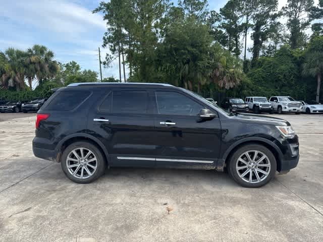 Thumbnail: 2017 Ford Explorer - 5