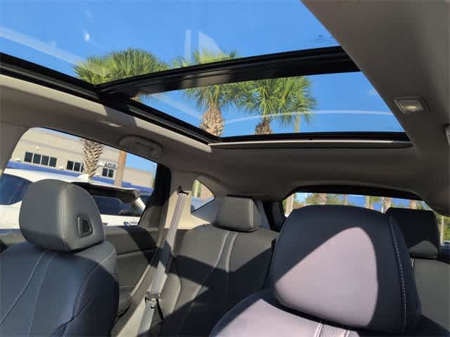 Thumbnail: 2023 Acura RDX - 20