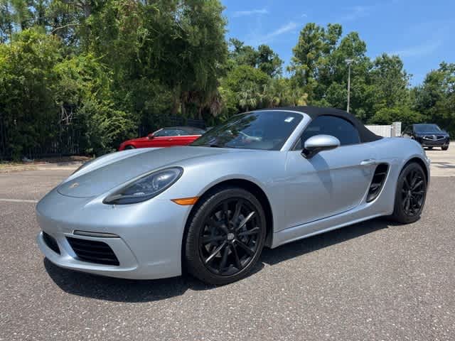 Thumbnail: 2017 Porsche 718 Boxster - 4