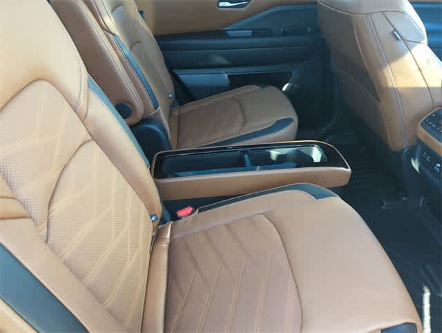 Thumbnail: 2025 Nissan Pathfinder - 22