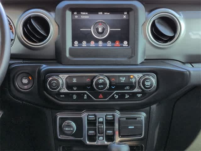 Thumbnail: 2020 Jeep Wrangler - 28