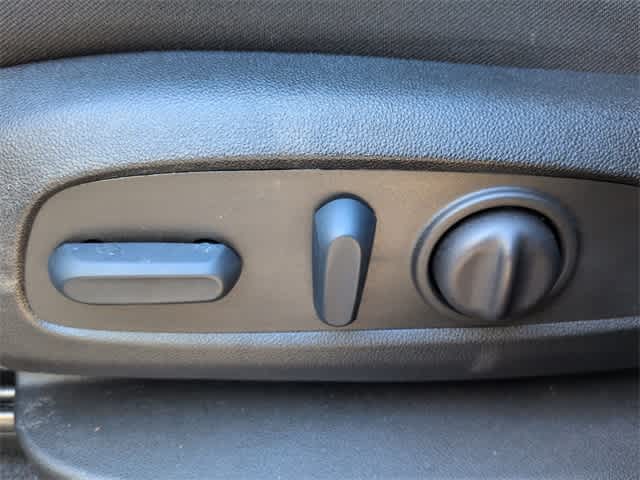 Thumbnail: 2022 GMC Terrain - 18