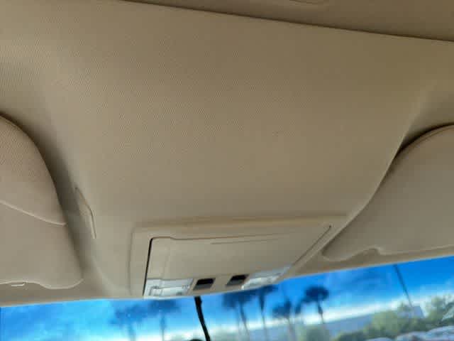 Thumbnail: 2015 Ford Flex - 27