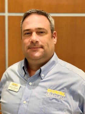 Staff member Michael Anderson from ID_bc3b1f956cf4