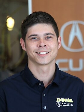 Staff member Gage Moir from ID_5c4a32127f31