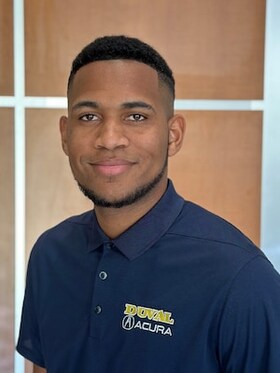 Staff member Jefry Tavarez from ID_bc3b1f956cf4