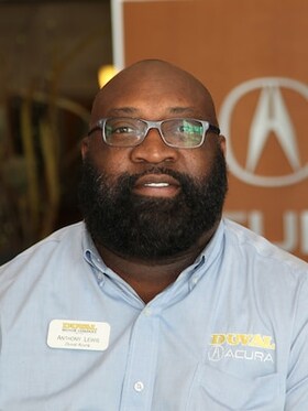 Staff member Anthony Lewis from ID_bc3b1f956cf4