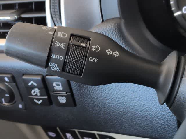 Thumbnail: 2023 Lexus GX - 29