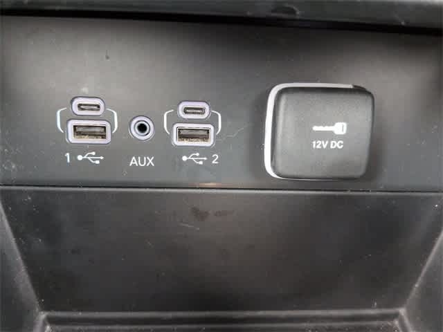 Thumbnail: 2023 Jeep Grand Cherokee L - 30