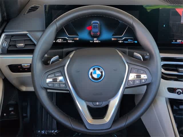 Thumbnail: 2023 BMW 3 Series - 25