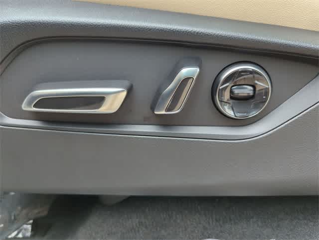 Thumbnail: 2026 Acura MDX - 18