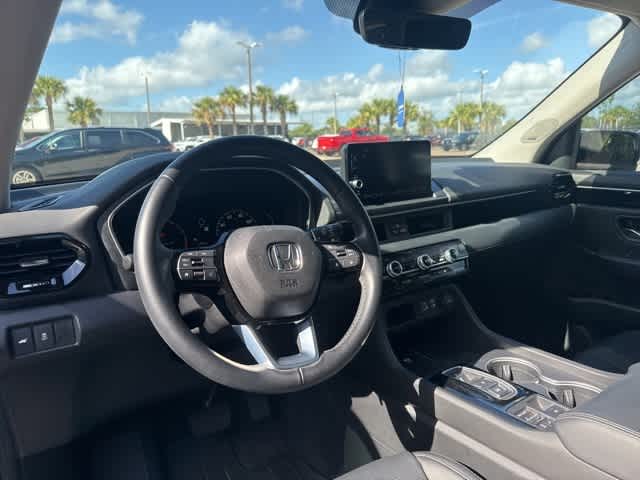 Thumbnail: 2023 Honda Pilot - 7