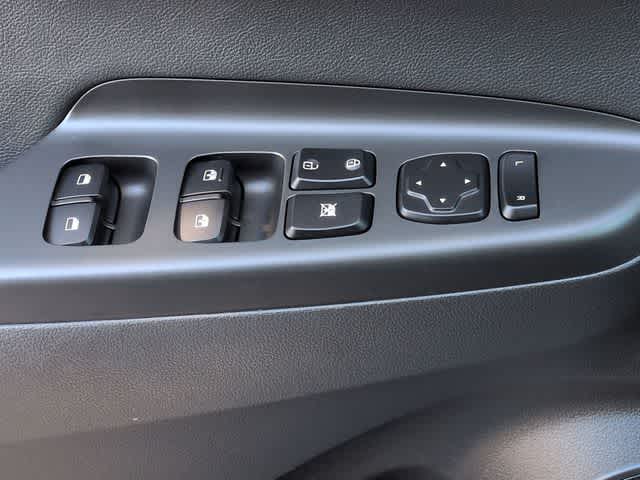 Thumbnail: 2021 Hyundai Kona - 41