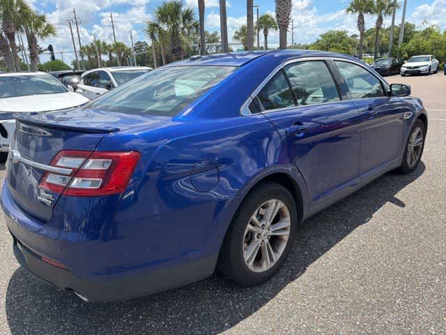 Thumbnail: 2015 Ford Taurus - 9