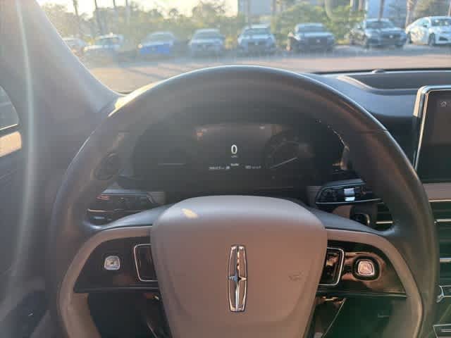 Thumbnail: 2021 Lincoln Corsair - 17