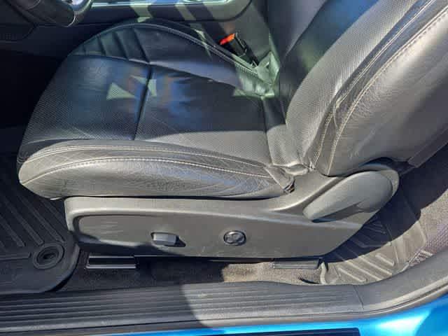 Thumbnail: 2015 Dodge Challenger - 18