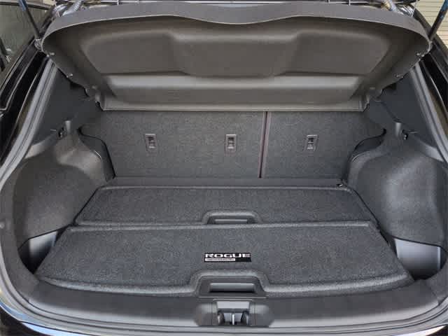 Thumbnail: 2022 Nissan Rogue Sport - 33