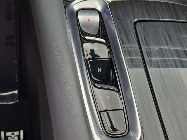 Thumbnail: 2022 Buick Enclave - 31