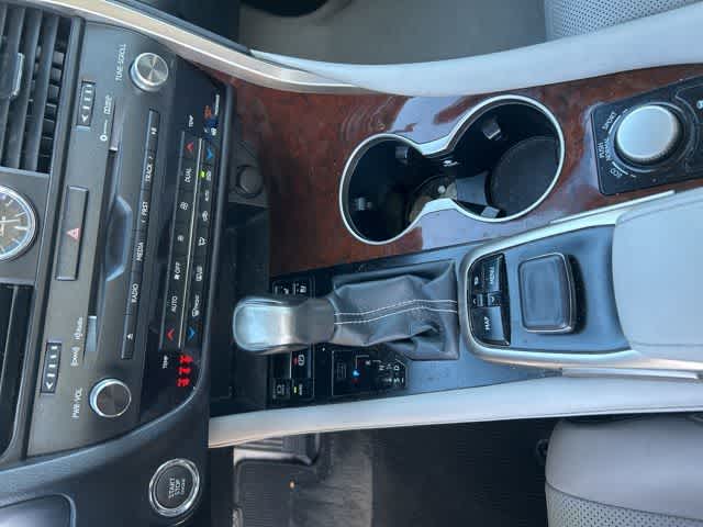 Thumbnail: 2019 Lexus RX - 17