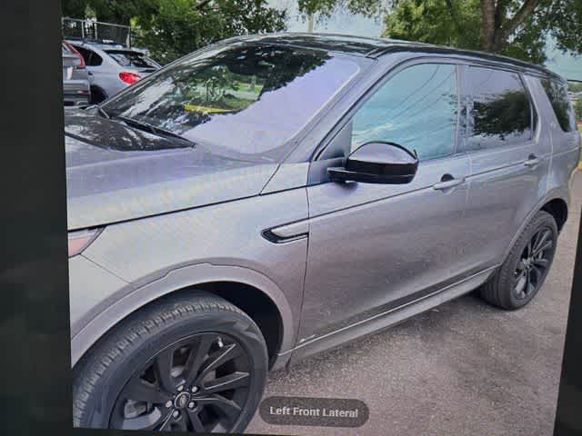 Thumbnail: 2020 Land Rover Discovery Sport - 6