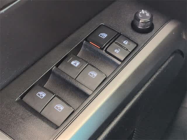 Thumbnail: 2020 Toyota Tacoma - 40