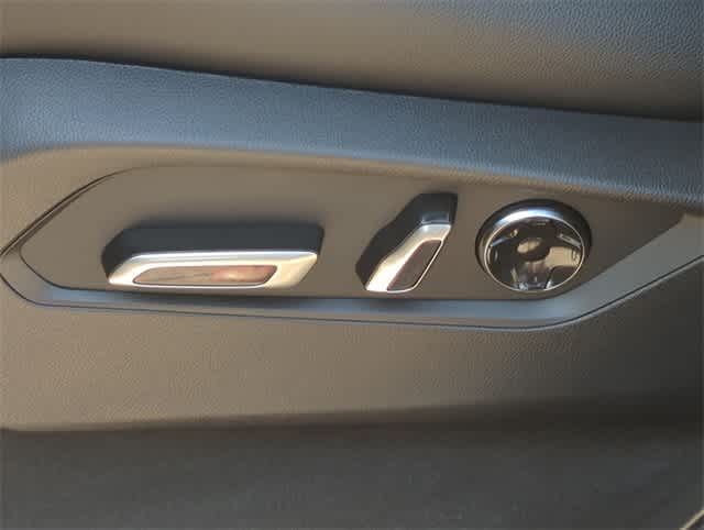 Thumbnail: 2025 Acura MDX - 17