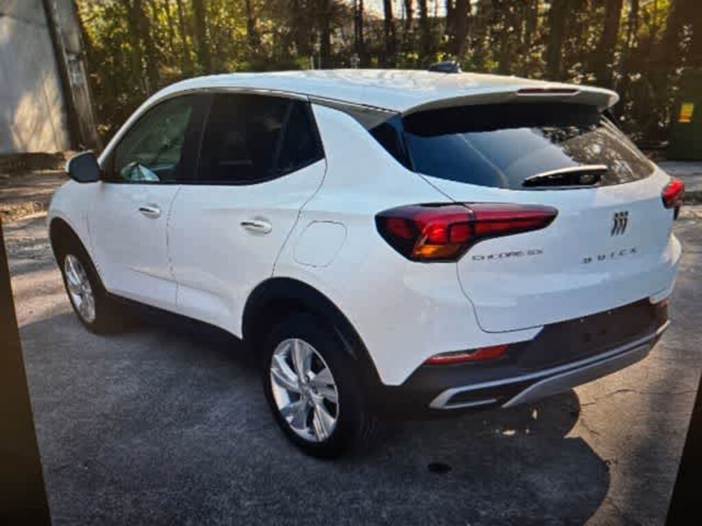 Used 2024 Buick Encore GX Preferred SUV