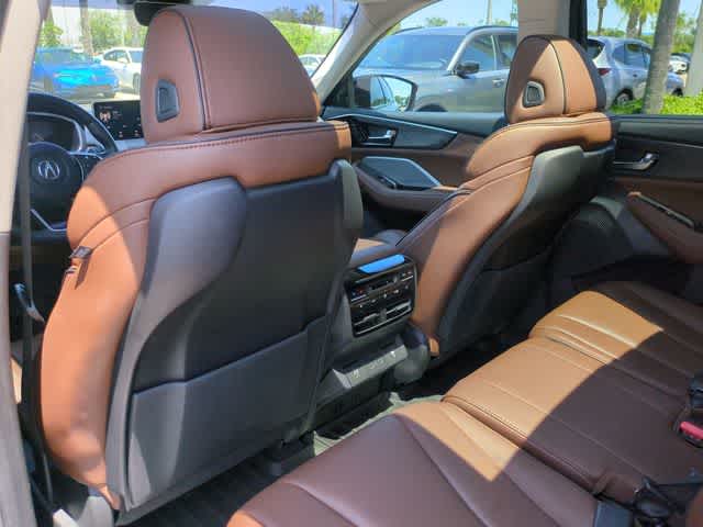 Thumbnail: 2023 Acura MDX - 18