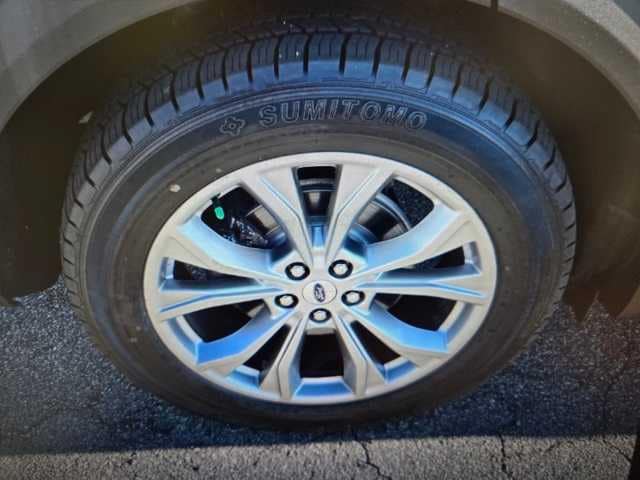 Thumbnail: 2020 Ford Explorer - 9