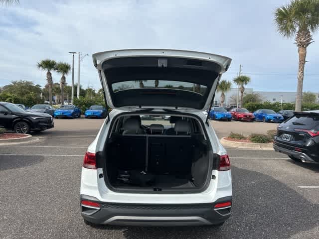 Thumbnail: 2024 Volkswagen Taos - 17