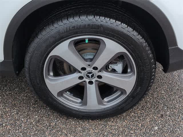 Thumbnail: 2022 Mercedes-Benz GLC - 14