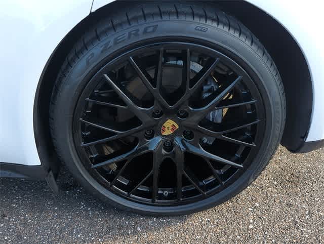 Thumbnail: 2020 Porsche Panamera - 14