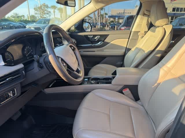 Thumbnail: 2021 Lincoln Corsair - 10