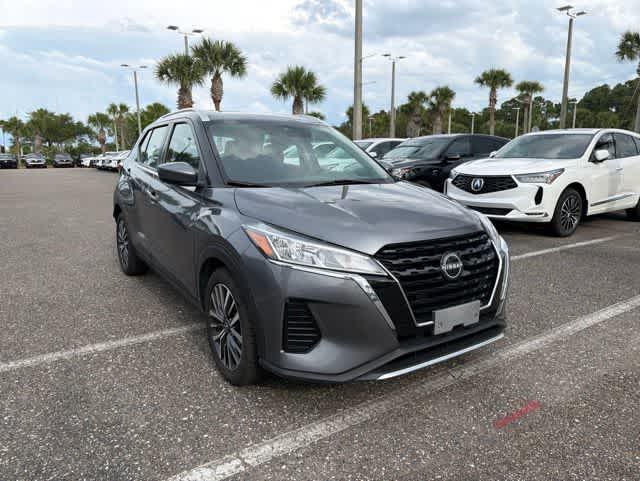 Thumbnail: 2023 Nissan Kicks - 8