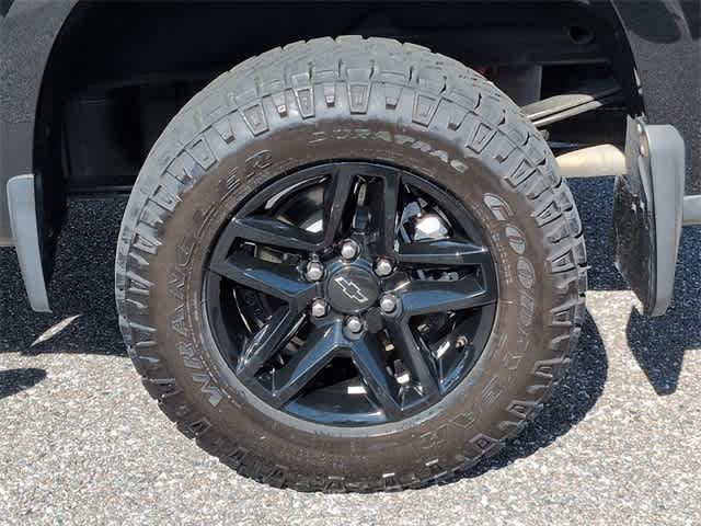 Thumbnail: 2019 Chevrolet Silverado 1500 - 14