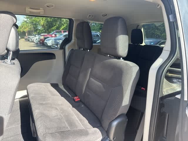 Thumbnail: 2018 Dodge Grand Caravan - 6