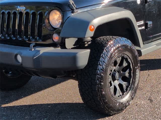 Thumbnail: 2015 Jeep Wrangler - 11