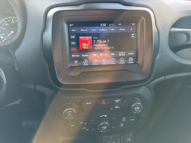 Thumbnail: 2021 Jeep Renegade - 17