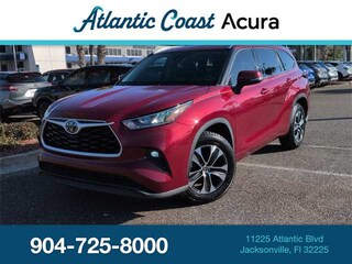 2020 Toyota Highlander XLE SUV