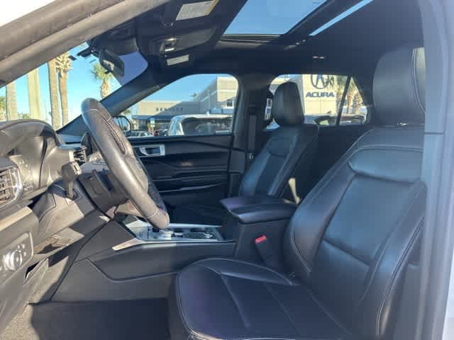 Thumbnail: 2020 Ford Explorer - 21