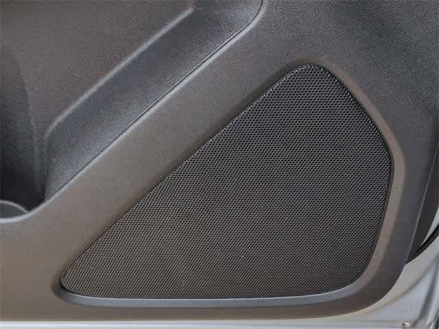 Thumbnail: 2020 Chevrolet Equinox - 30