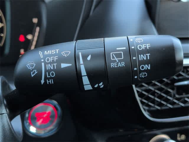 Thumbnail: 2025 Acura ADX - 28