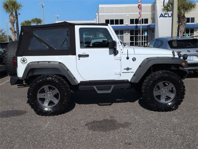 Thumbnail: 2015 Jeep Wrangler - 9