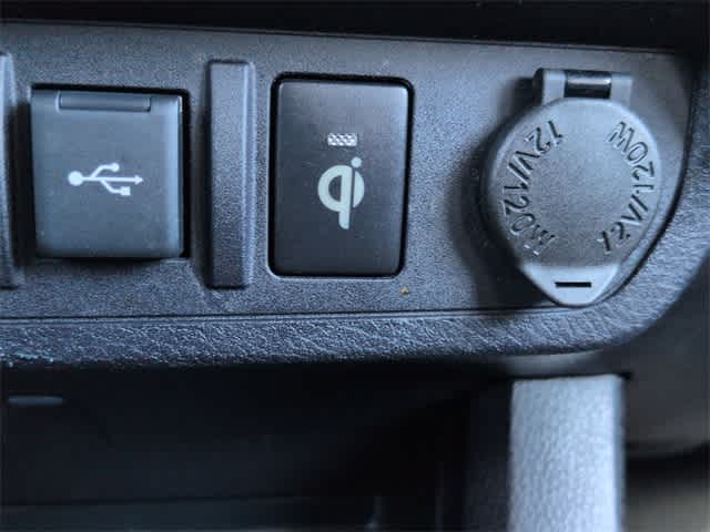 Thumbnail: 2021 Toyota Tacoma - 32