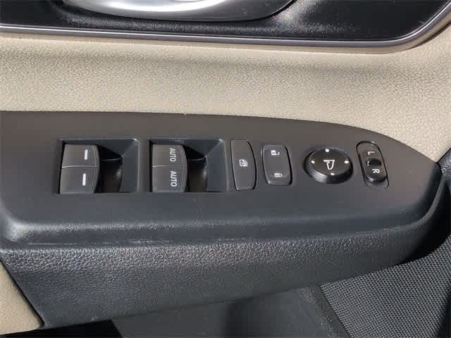 Thumbnail: 2018 Honda CR-V - 41